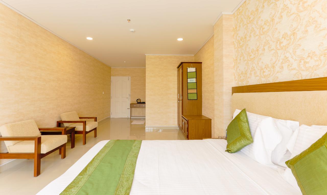Heaven Gardens Hotel Kochi Kültér fotó