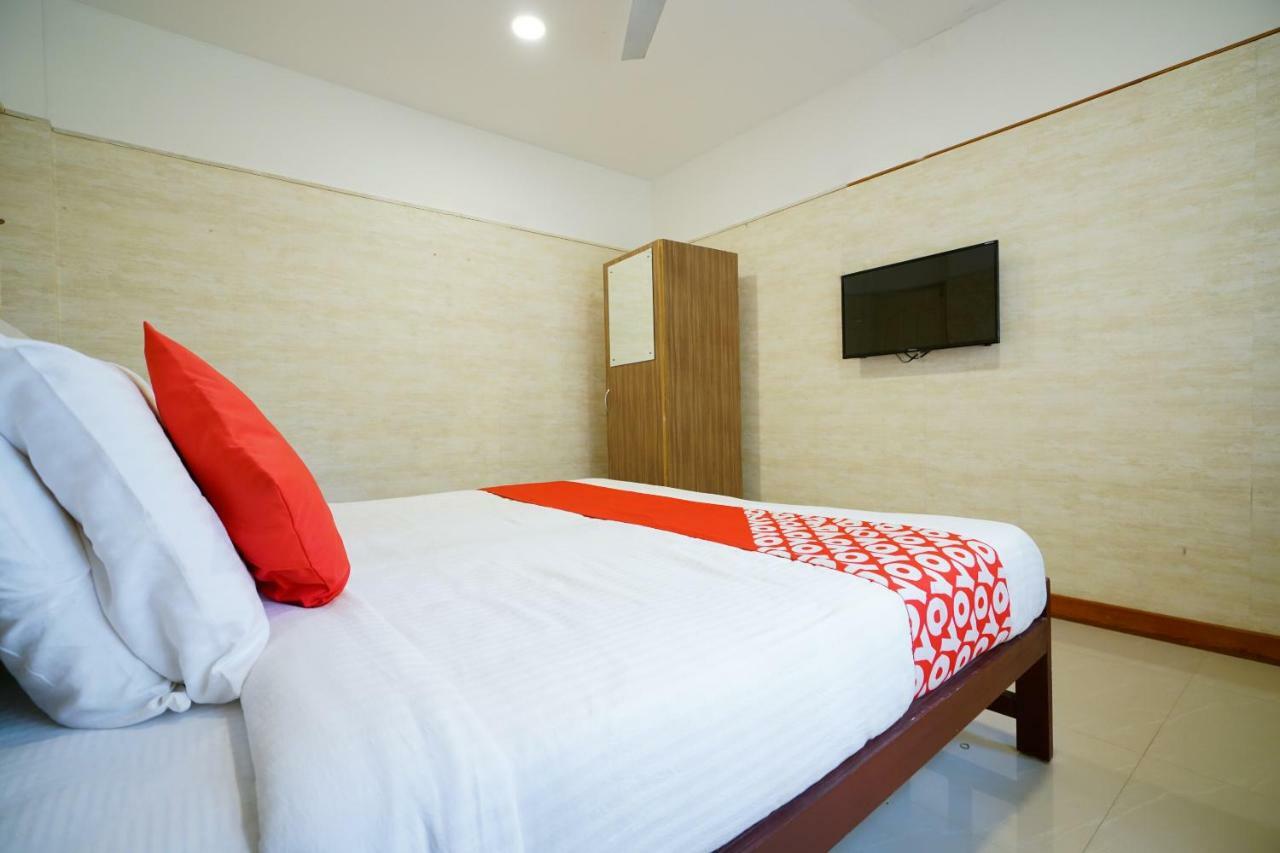 Heaven Gardens Hotel Kochi Kültér fotó